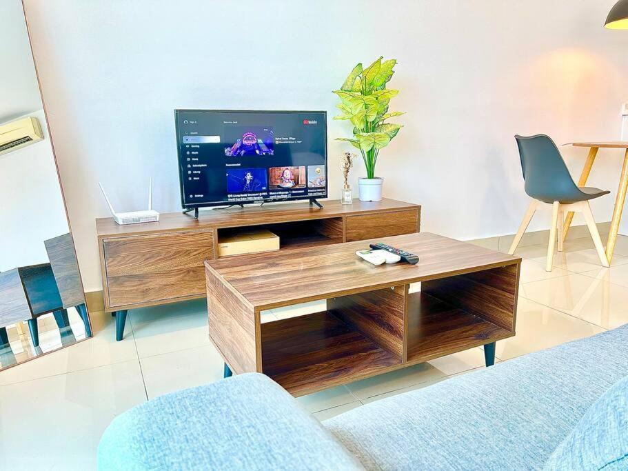 G 1-5Pax Cozy Home Trefoil Setia Alam 100Mps Wifi & Tv Sccc Exterior photo